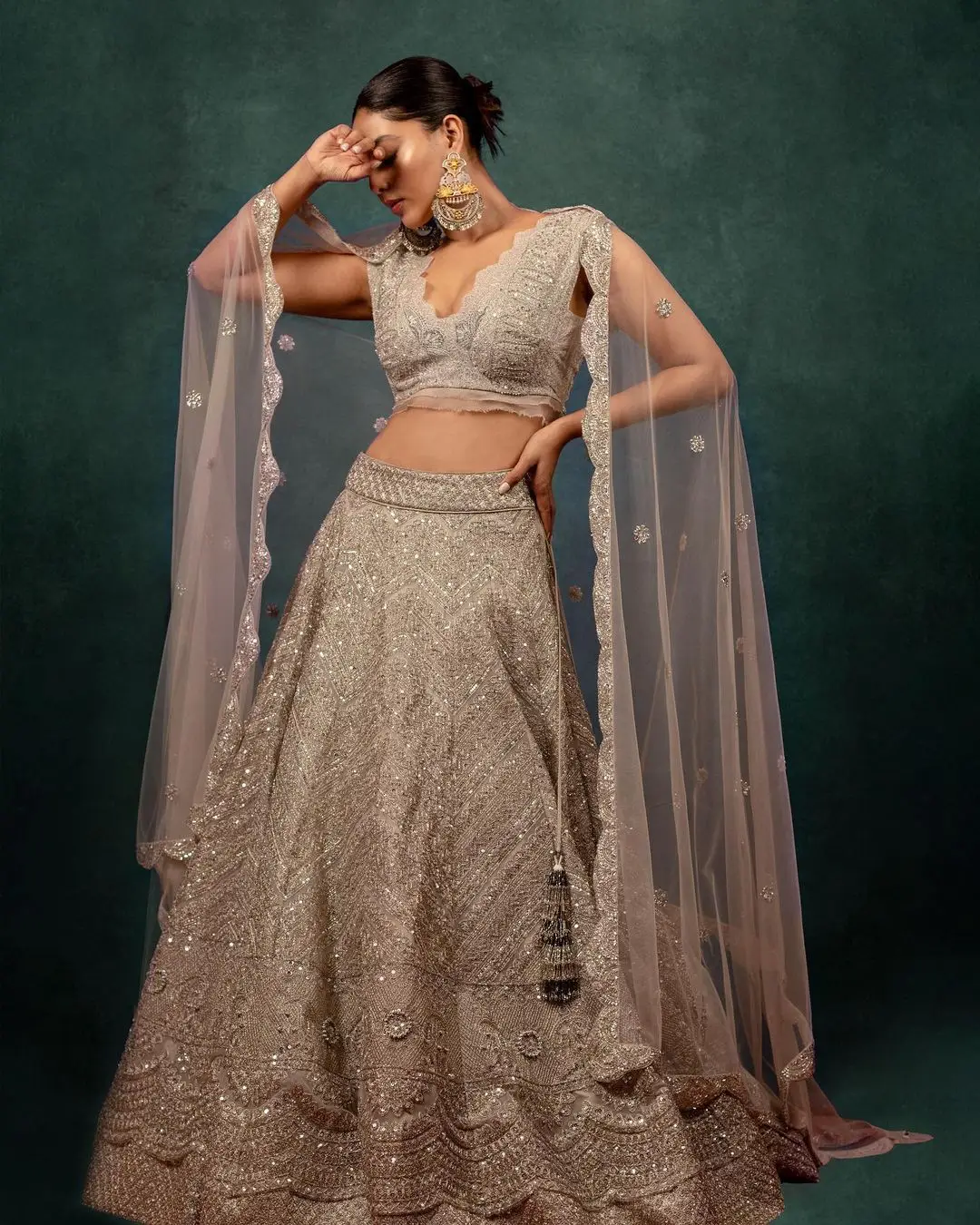 Teledu Actress Aishwarya Lekshmi in White Lehenga Choli